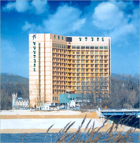 [여주] 남한강 일성콘도 리조트 룸온리(06/01~03/01)   